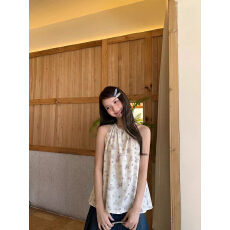 批发前后两面穿<b class='q'>韩版</b>碎花挂脖吊带女夏时尚外穿<b class='q'>娃娃衫</b>宽松露肩无袖上衣
