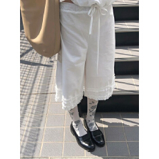批发夏日清爽感穿搭慵懒宽松<b class='q'>七分裤</b>氧气少<b class='q'>女</b>白色拼接花边直筒阔腿裤子