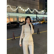 朵来美_半透细支全内搭天花板女冬季高领打底上衣