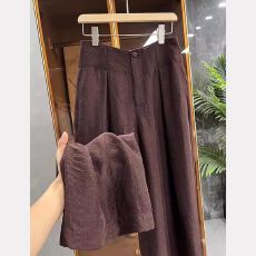 批发美拉德穿搭阔腿裤子女夏季新款轻薄褶皱缎面凉感直筒休闲西装<b class='q'>长裤</b>