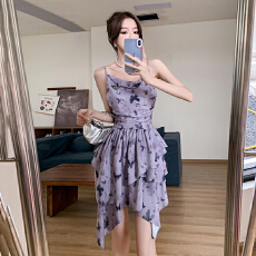批发实拍 <b class='q'>紫色</b>吊带<b class='q'>连衣裙</b>2026蝴蝶印花新款收腰显瘦不规则辣妹裙子