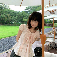 批发设计感蝴蝶结收腰短袖<b class='q'>衬衫</b>女夏季木耳边花边领甜美森系洋气小衫女