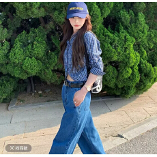 批发26夏季蓝黑格纹曲线下摆正肩<b class='q'>衬衫</b>外搭