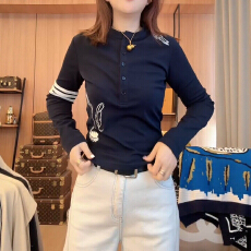 批发<b class='q'>打底衫</b>拼接条纹设计感显瘦早秋潮T恤女百搭正肩大码胖MM长袖上衣