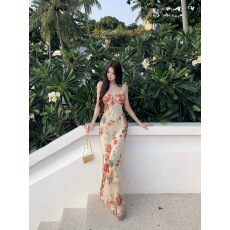 批发OKMASHOP 莫奈花园 印花吊带连衣裙女夏海边度假裙子雪纺碎花长裙