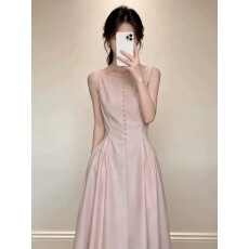批发粉色无袖背心吊带连衣裙子女夏季2026年新款流行爆款法式收腰长裙