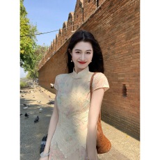 批发凌茜恣禾独特漂亮新中式改良旗袍春夏蕾丝拼接镂空碎花长袖连衣裙
