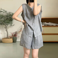 批发<b class='q'>大码</b>mm时尚休闲背心马甲套装女减龄气质上衣<b class='q'>短裤</b>套装上衣+<b class='q'>短裤</b>