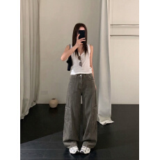 批发Wild百搭风格｜出街百搭｜水泥灰大口袋工装牛仔裤<b class='q'>女</b>