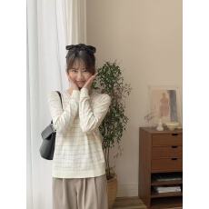 批发韩系温柔风波浪纹V领<b class='q'>针织衫</b>女新款早秋宽松慵懒风长袖上衣