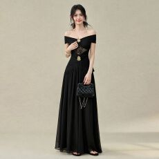 批发法式气质高级感一字肩<b class='q'>连衣裙</b>女夏季2026新款修身显瘦包臀<b class='q'>礼服</b>长裙