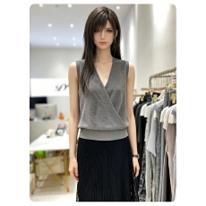 原创设计高级OL风灰色V领针织上衣显瘦百搭