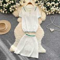 批发撞色polo领短袖针织上衣<b class='q'>百褶</b>半身裙