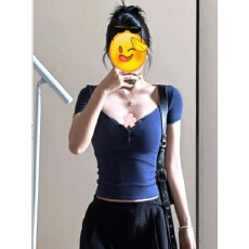 批发实拍实价 夏季韩版V领<b class='q'>修身</b>T恤辣妹显气质通勤简约百搭短袖上衣女