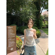批发韩系气质女神法式斜肩挂脖背心配高腰气质牛仔<b class='q'>裤</b>