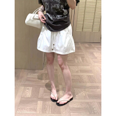 批发韩系简约<b class='q'>百搭</b>半身裙