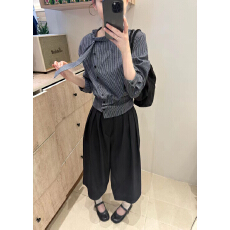 批发秋季韩版百搭气质<b class='q'>不规则</b>下摆排扣飘带上衣小衫
