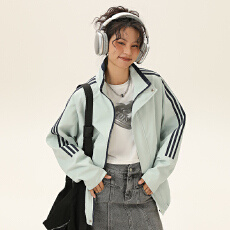 批发美式<b class='q'>夹克</b>外套女2025春秋<b class='q'>新款</b>设计感条纹运动休闲百搭上衣