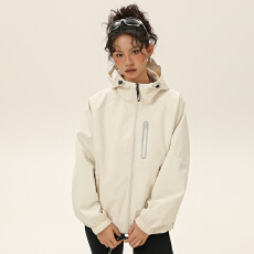 批发冲锋衣款式<b class='q'>夹克</b>外套女2025秋冬<b class='q'>新款</b>百搭户外山系登山服男