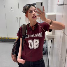 美式复古条纹印花运动短袖球衣t恤女夏美式辣妹百搭设计感上衣潮