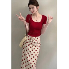 批发韩系甜辣妹方领短袖T恤时尚气质波点包臀半身裙气质两件套上衣女