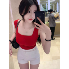 批发夏季新款工字背心女修身辣妹<b class='q'>针织</b>吊带收腰方领<b class='q'>打底衫</b>纯欲红色上衣