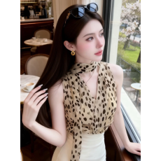 批发法式豹纹印花无袖<b class='q'>雪纺</b><b class='q'>衬衫</b>女2025夏季新款设计感小众飘带挂脖上衣
