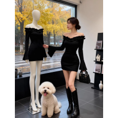 批发一字肩荷叶边喇叭袖露肩<b class='q'>连衣裙</b>女秋季性感紧身内搭打底包臀裙短裙