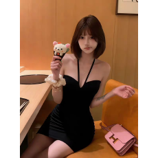 批发纯欲性感甜美辣妹挂脖吊带抹胸连衣裙女夏季紧修身打底包臀短裙子
