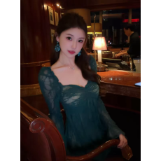 批发纯欲性感方领蕾丝长袖T恤女秋季2026<b class='q'>新款</b>修身显瘦高级感气质上衣