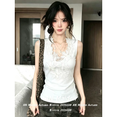 批发韩系温柔风蕾丝拼接V领针织衫女夏<b class='q'>新款</b>修身显瘦无袖百搭<b class='q'>背心</b>上衣