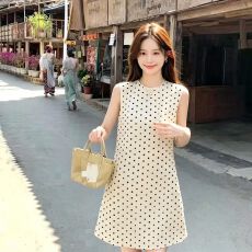 批发米杏波点无袖<b class='q'>连衣裙</b>女夏气质显瘦宽松直筒中长款背后镂空 A 字裙