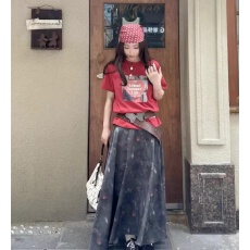 批发2026夏季复古花朵蝴蝶印花<b class='q'>高腰</b>不规则A字长款<b class='q'>半身裙</b>长裙子3K2SB60