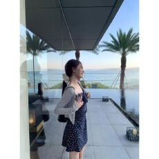 批发夏季法式蓝色吊带碎花连衣裙子女2026新款小个子气质掐腰包臀短裙