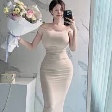批发韩国东大门高级感修身显瘦性感风情万种收腰显身材<b class='q'>包臀</b>连衣裙女士