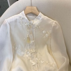 批发中式盘扣改良<b class='q'>旗袍</b>衬衫2026春夏<b class='q'>新款</b>复古设计国风刺绣长袖上衣