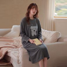 批发卡尔羊绒睡裙女秋冬宽松卡通女士中长裙可外穿家居服