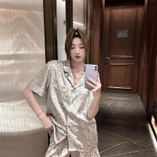 小满睡衣女夏冰雪丝短袖套装高级感休闲轻奢开衫可外穿家居服