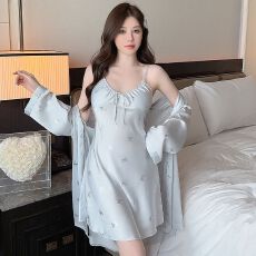 批发带胸垫冰丝吊带<b class='q'>睡裙</b>女夏季高级感甜美纯欲睡袍两件套装家居服烫银
