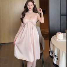 批发带胸垫冰丝吊带<b class='q'>睡裙</b>女夏季高级感甜美纯欲蕾丝花边<b class='q'>性感</b>家居服中裙
