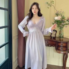 批发带胸垫冰丝睡裙女<b class='q'>春</b>夏季高级感长袖蕾丝花边中长款V领气质家居服
