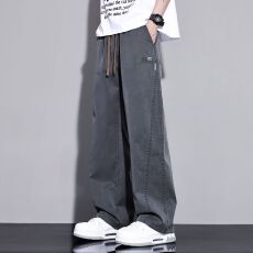 批发实拍2026春<b class='q'>夏</b>薄款莱赛尔冰丝男士潮牌宽松直筒裤 M-4XL码 三色