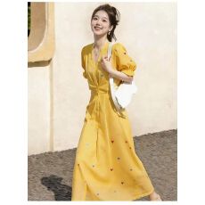 批发<b class='q'>时尚</b>多巴胺黄色泡泡袖<b class='q'>连衣裙</b>女2026夏新款漂亮小个子超仙气质长裙