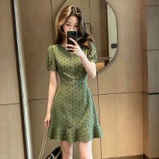 批发复古绿色波点<b class='q'>连衣裙</b>女夏季新款收腰显瘦气质超好看<b class='q'>荷叶边</b>裙子潮