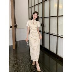 批发2026夏季新款印花短袖杏色<b class='q'>裙</b>子改良新中式国风旗袍复古长款连衣<b class='q'>裙</b>