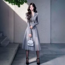 批发法式轻奢高级感气质名媛小香风灰色西装<b class='q'>外套</b>2026春季<b class='q'>修身</b>显瘦上衣