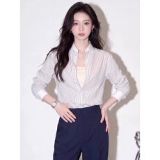 批发法式设计感条纹<b class='q'>衬衫</b>女2026新款薄款通勤<b class='q'>长袖</b><b class='q'>衬衣</b>高知小资上衣