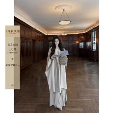 批发有洧Youwe正反两穿巨好看的早秋外套女双面呢子大衣斗篷披肩上衣