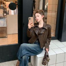 批发美式重工设计感手绘字母开衫外套女2026<b class='q'>春</b>秋新款百搭洋气短款上衣