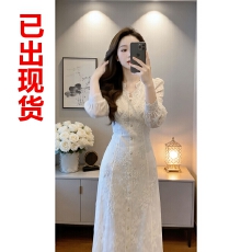 批发法式温柔风超好看V领蕾丝长袖连衣裙子绝美收腰<b class='q'>春</b>季复古气质长裙